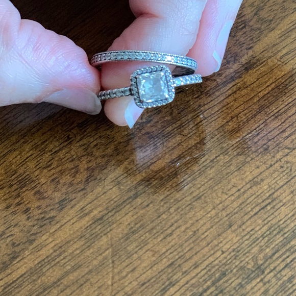 COPY - Pandora ring set size 7